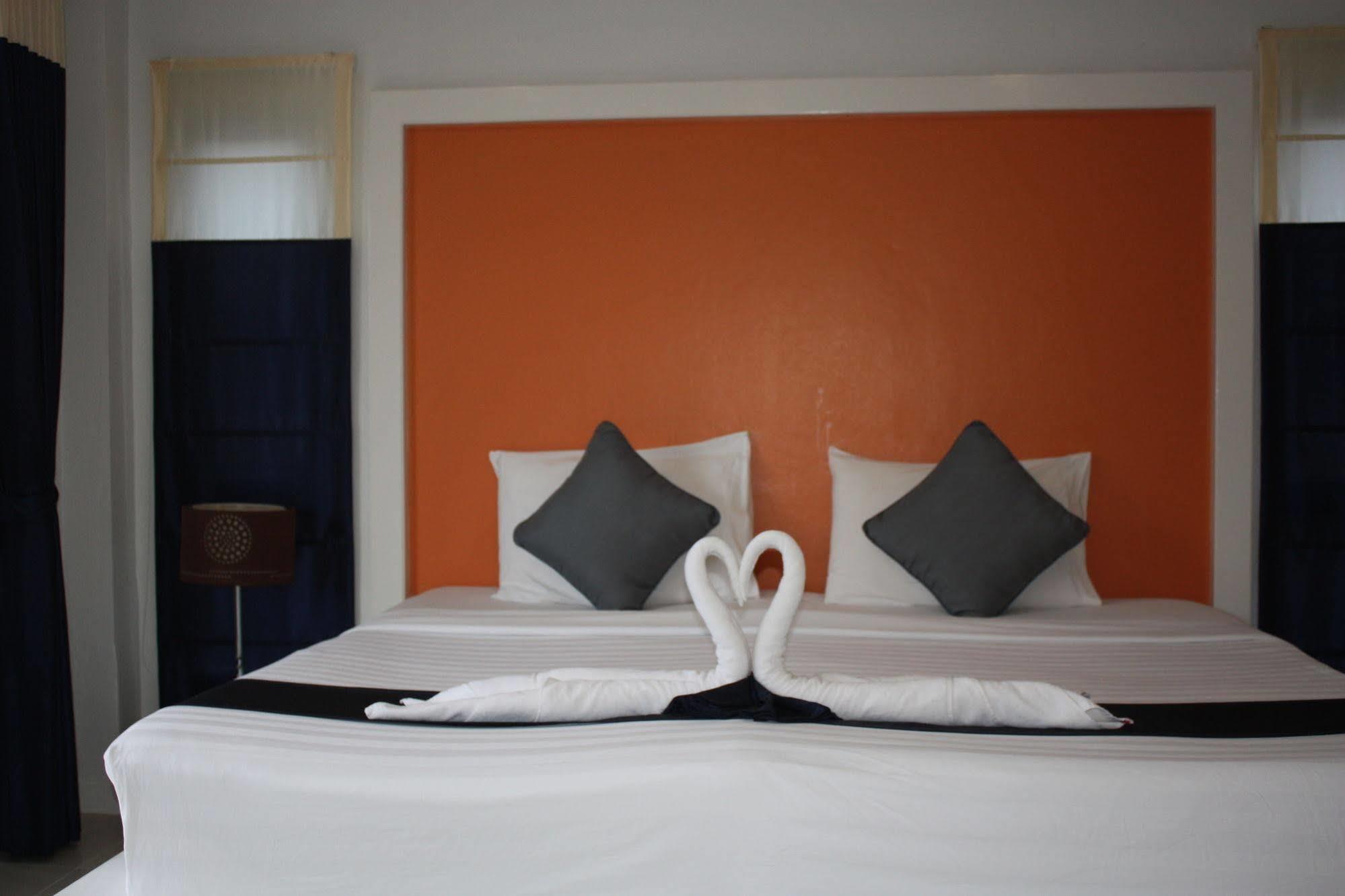 Phuket Racha Kata Homestay Exteriér fotografie